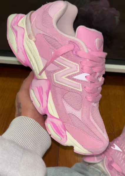 Unique Classy Sneakers