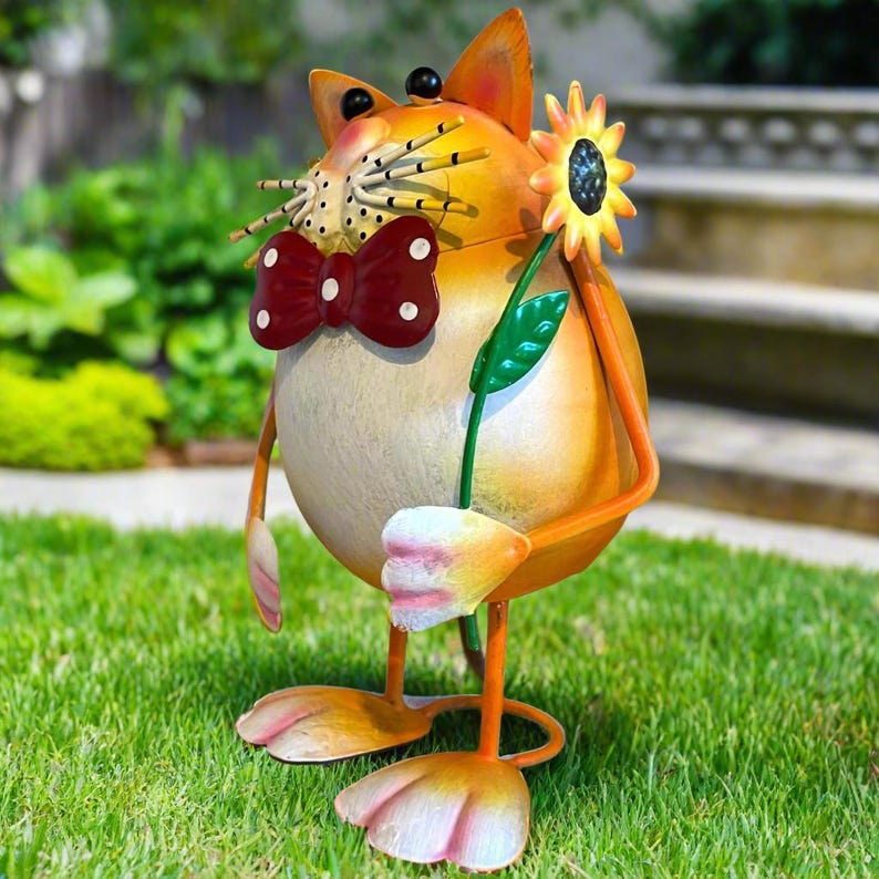 Handmade Metal Cat Garden Sculpture