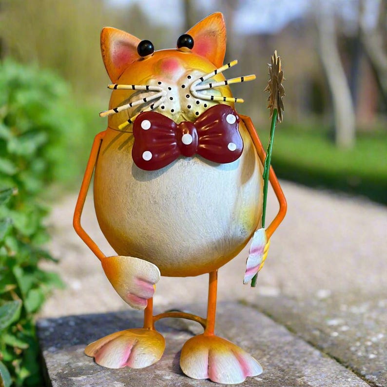 Handmade Metal Cat Garden Sculpture